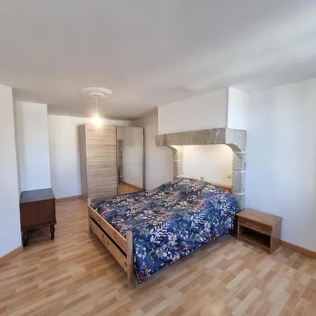 Charming, French Village House, Renovated In 2025, Available Tonight ! Fye