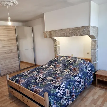 بيت للعطل Charming, French Village House, Renovated In 2025, Available Tonight ! *