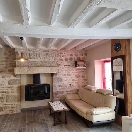 Charming, French Village House, Renovated In 2025, Available Tonight ! Fye