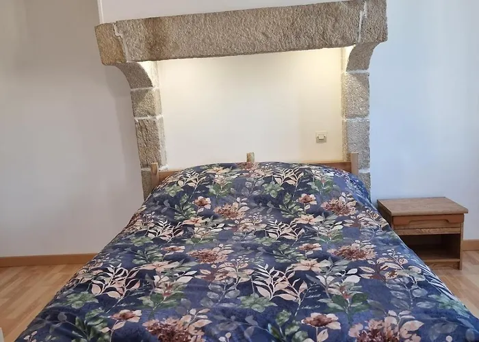 Charming, French Village House, Renovated In 2025, Available Tonight ! Hébergement de vacances Fye