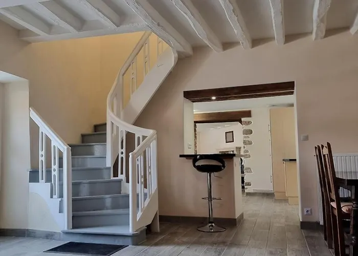 Hébergement de vacances Charming, French Village House, Renovated In 2025, Available Tonight !