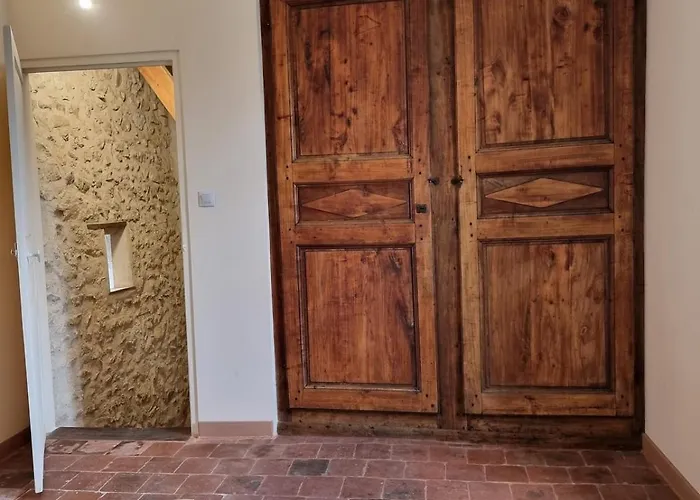 Charming, French Village House, Renovated In 2025, Available Tonight !