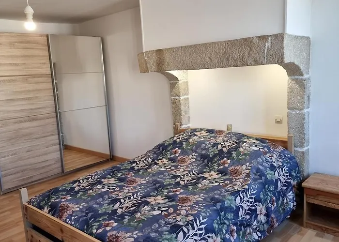 Hébergement de vacances Charming, French Village House, Renovated In 2025, Available Tonight ! *